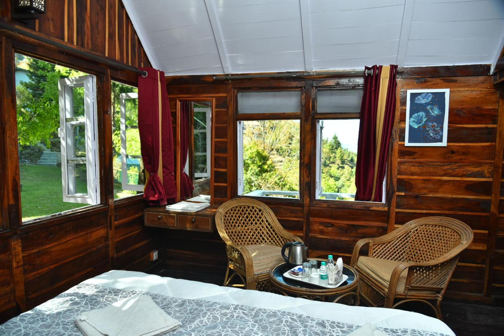 Kumaon Roop Resort Near Kainchi Dham Nainital Exterior photo